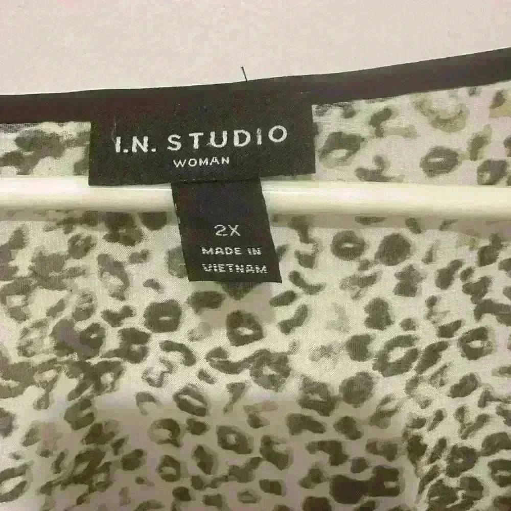 ☀️🏖️I.N studios‎ top - Picture 4 of 4